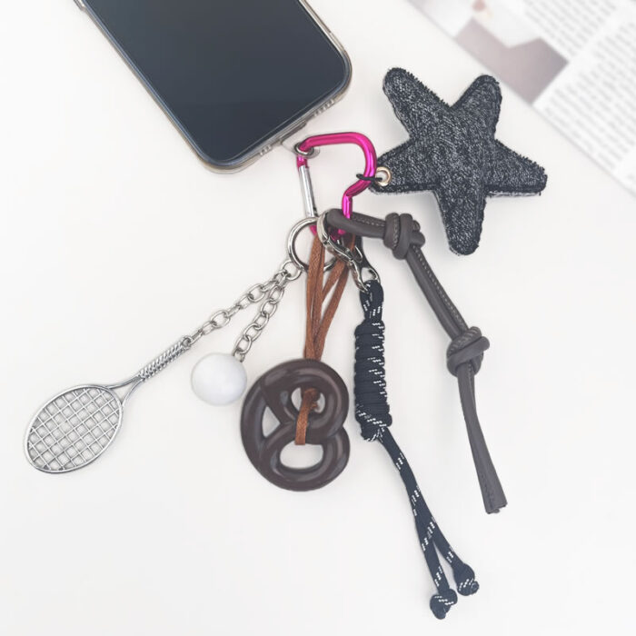 White Black pentagram rackets Keychain 7 in 1 - Image 3