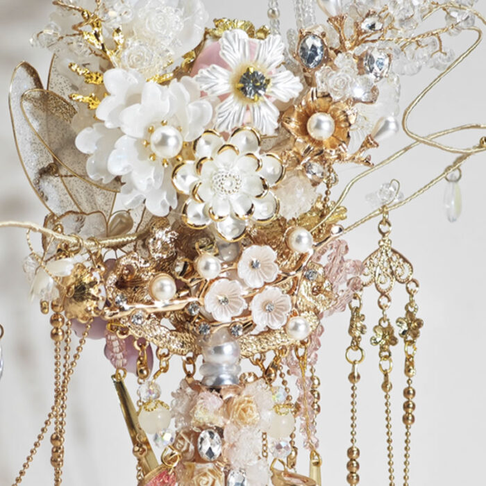 White Silk with Rose Butterfly with Tassel Pen - Image 3